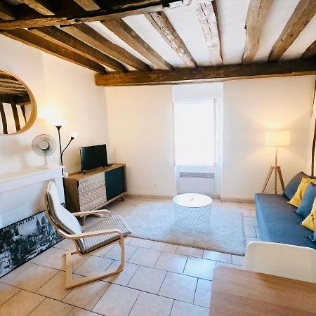 Fontainebleau Rue Grande - Chez Alexis Appartement Buitenkant foto